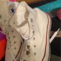 Men’s 6 women’s 8 Converse
