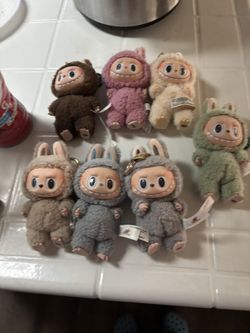 ONLY SOLD IN FULL SET 