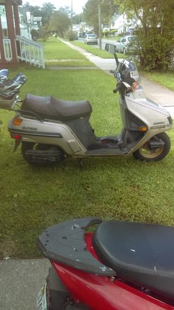1985 Honda Elite 250