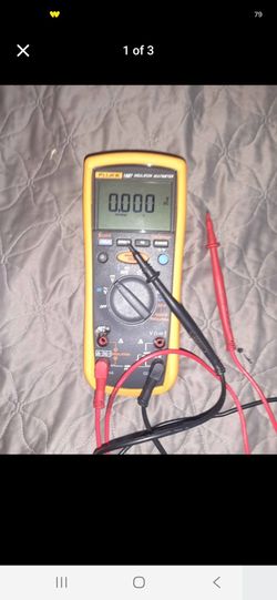 Fluke 1587 Insulation Multimeter with Test Leads