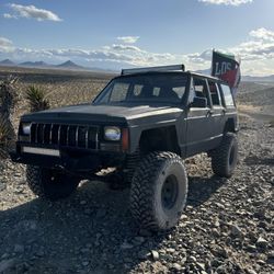 89 Jeep Cherokee Xj