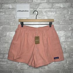 Patagonia Women's Funhoggers Shorts 4" NWT Size Small (Sunfade Pink) #57160