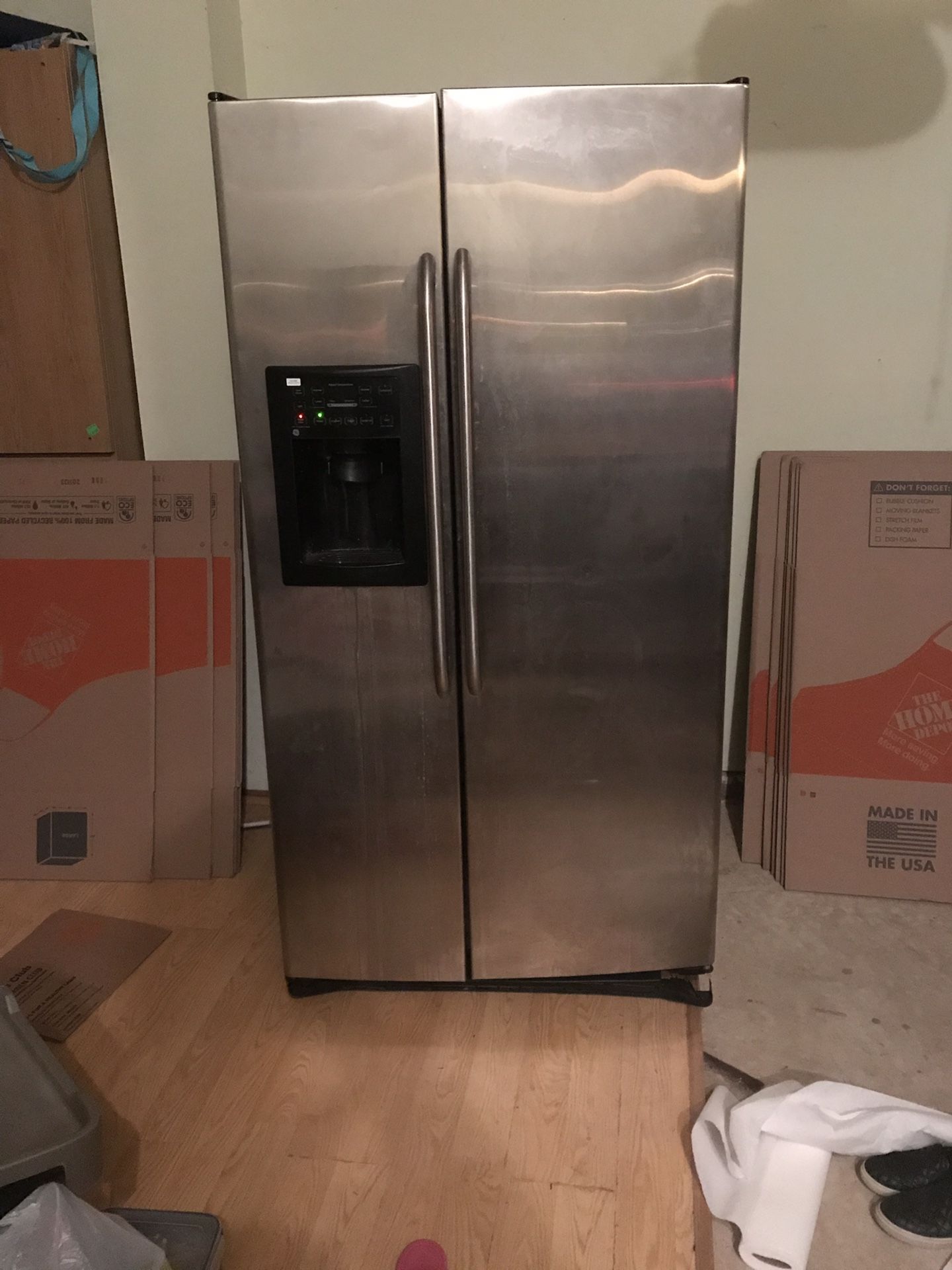 Refrigerator