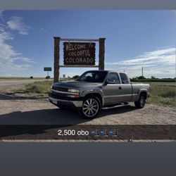 Chevrolet Truck 2003 