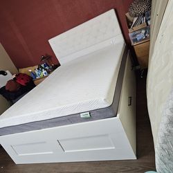 Hermosa Cama queen size