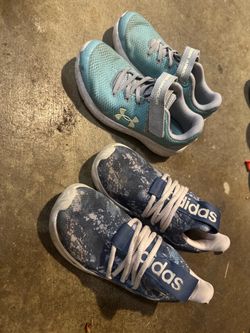Girls size 1 tennis shoes
