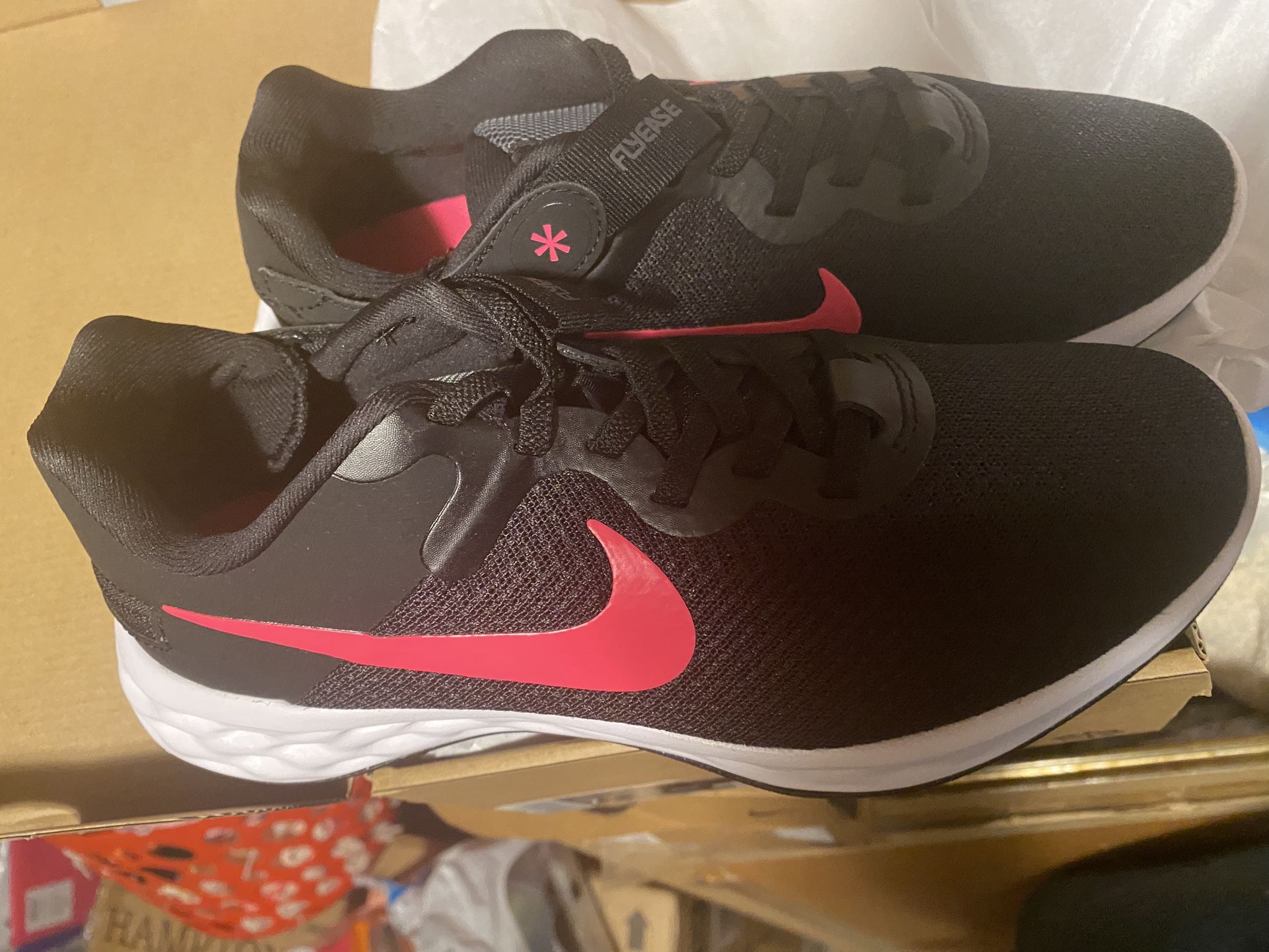 Women nike Size 7