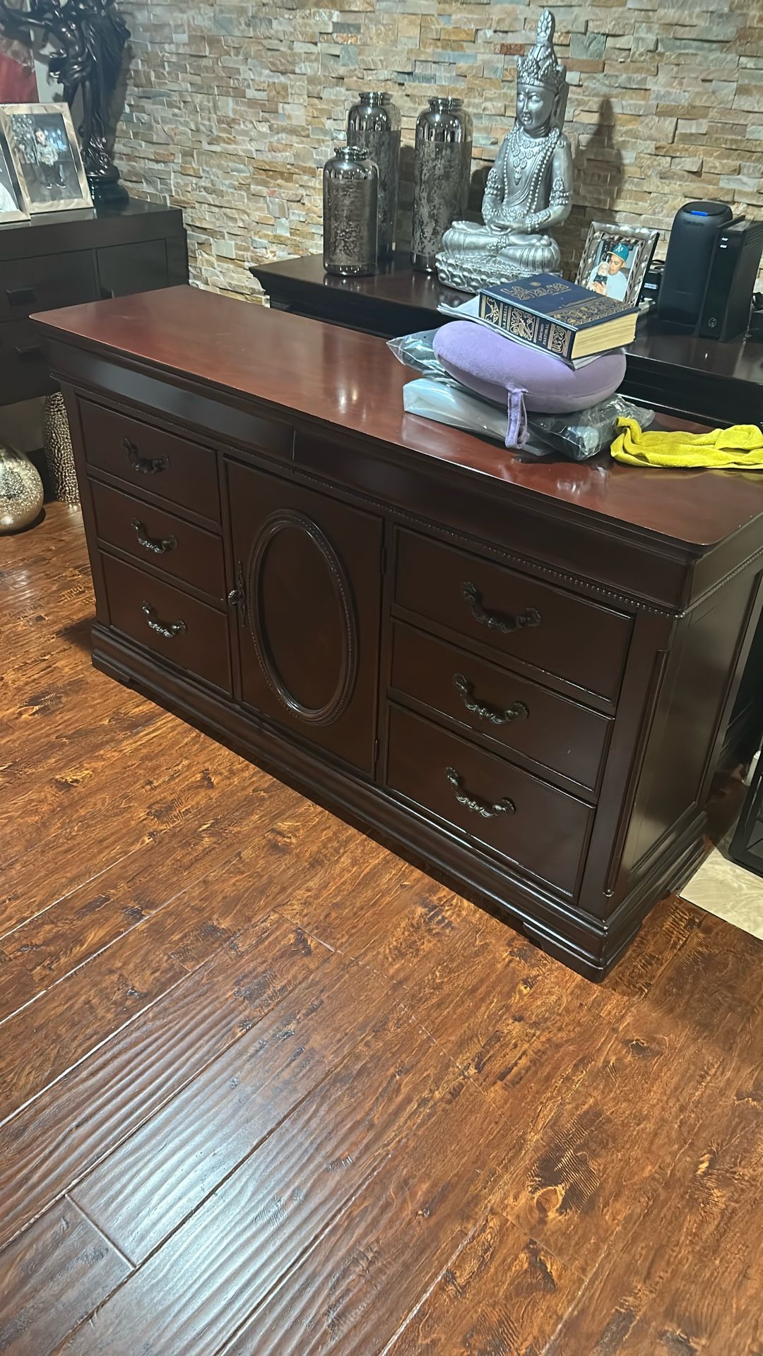 CAL KING BEDROOM SET