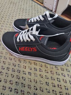 Size 8 Heelys