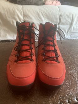 Motor boat jones 9s size 12