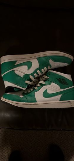 Green Jordan ones description