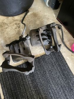 Front iS300 Brake Calipers