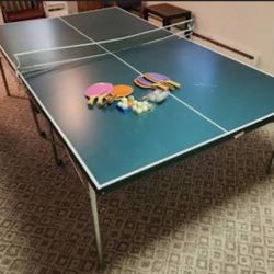 Ping Pong Table With Accessories