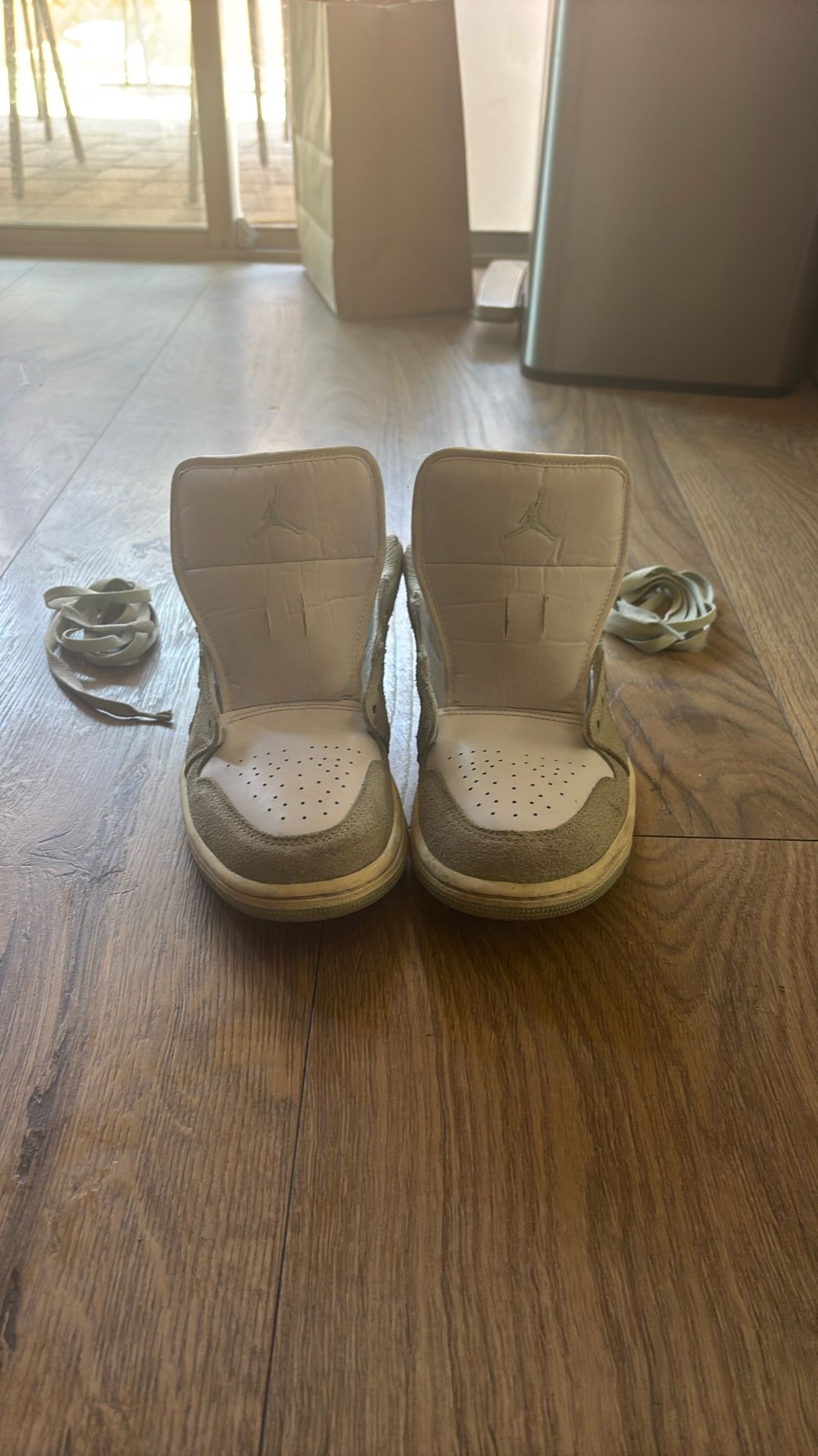 Air Jordan 1 Low SE