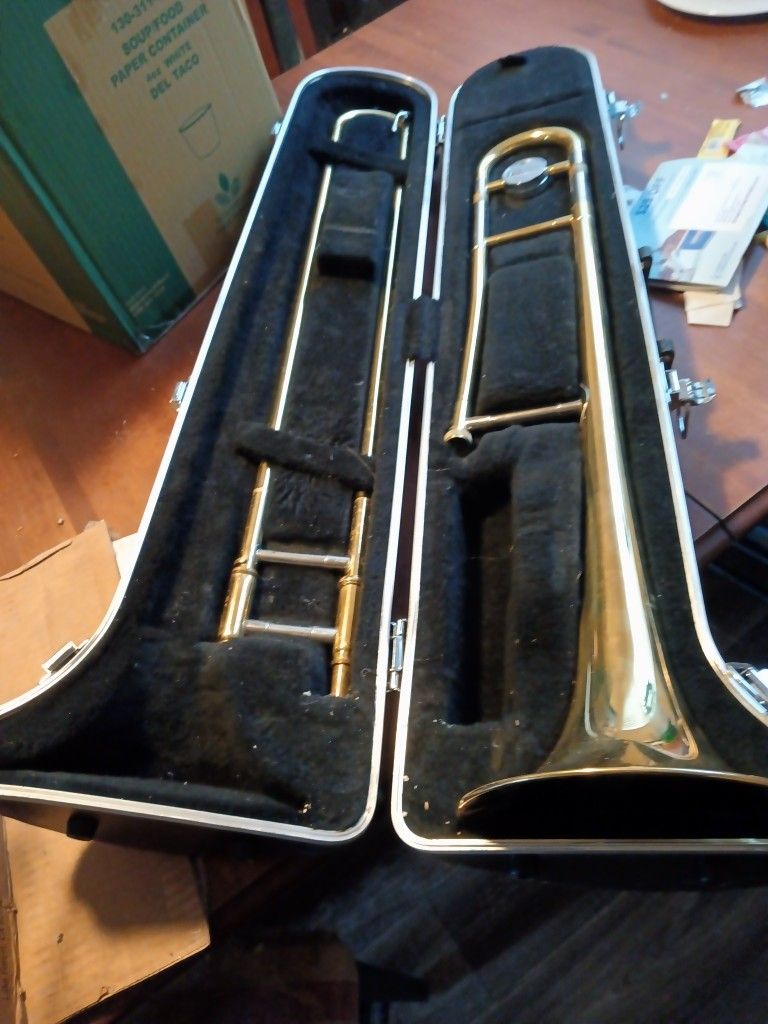 Instrument Trombone