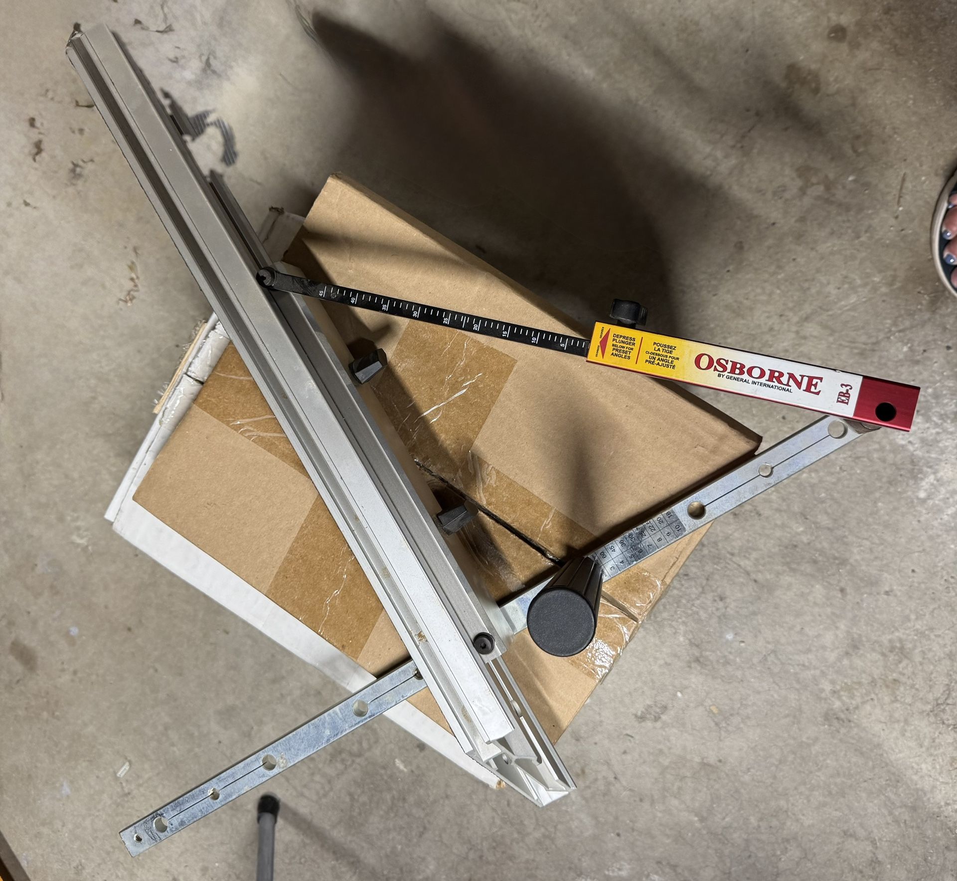 Table Saw Mitre Gauge