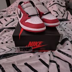 Air Jordan 1 Retro Low Og