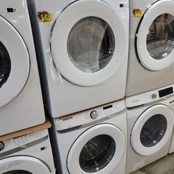 New Samsung Front Loading Washer And Stackable Gas Dryer Set 