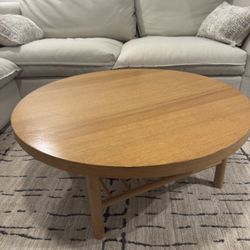Listerby - Coffee Table 