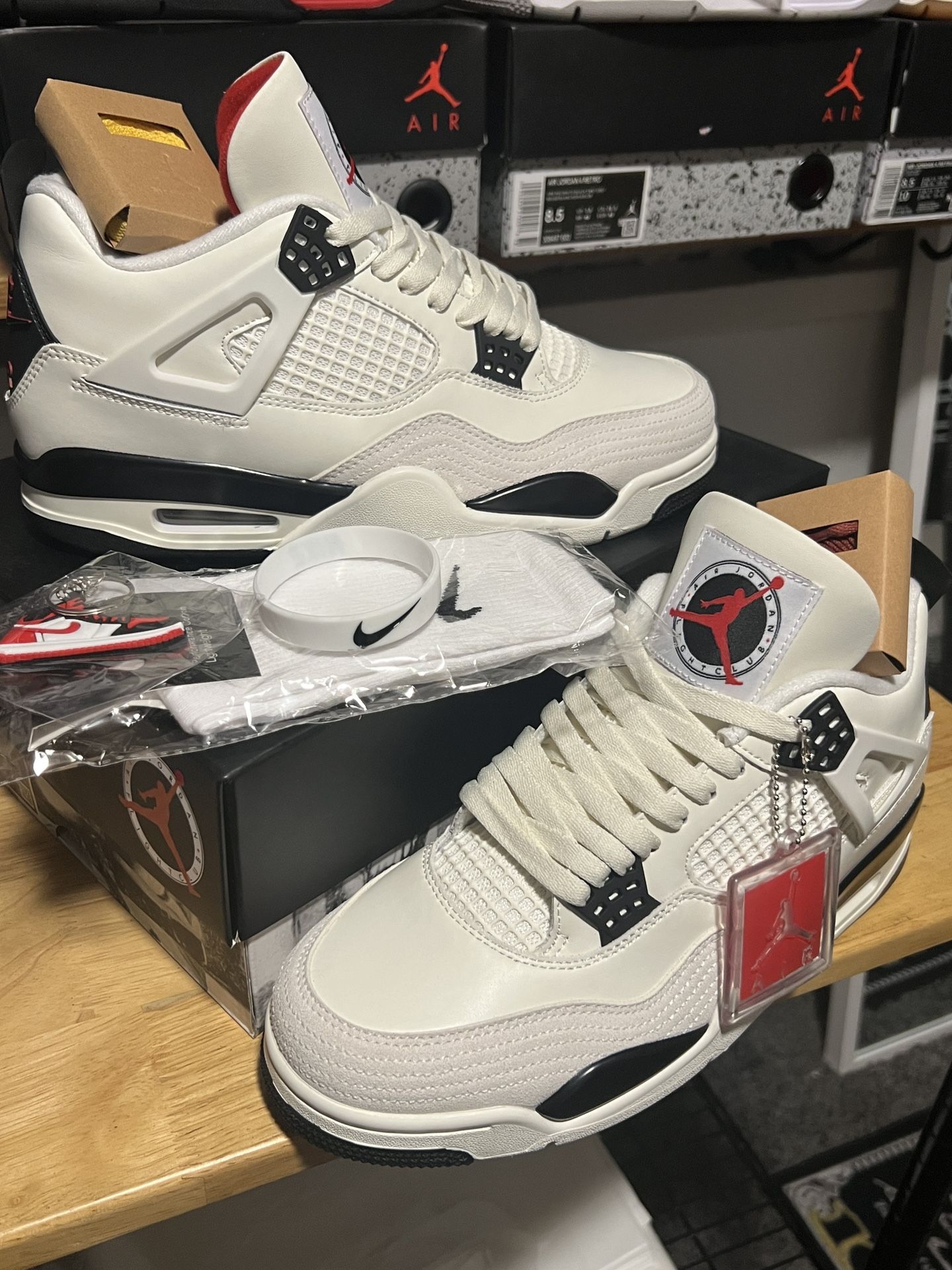 Jordan 4 Retro OG Flight Club