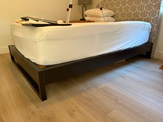 Queen Bed Frame and Dressers