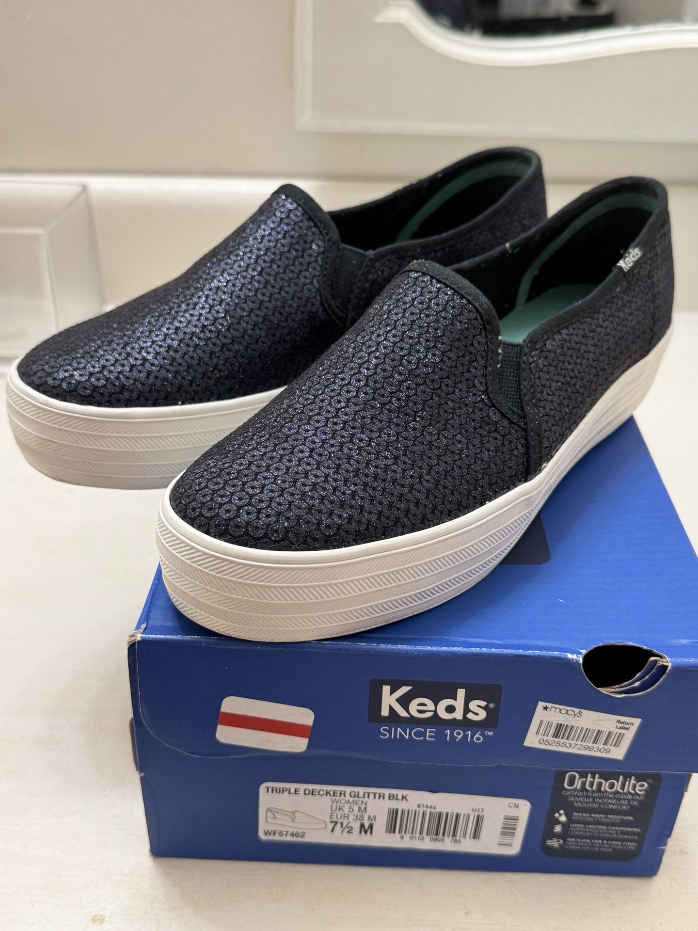 WOMENS KEDS Triple decker Black Glitter size 7.5 Slip On Sneaker With Ortholite