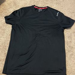 Reebok Tshirt Size XL