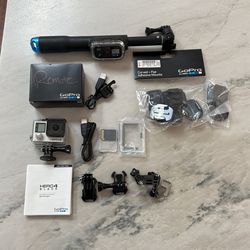 GoPro Hero 4 + GoPro Selfie Stick + GoPro Remote + All Accessories & Mounts