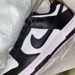 Wmns Panda lows 