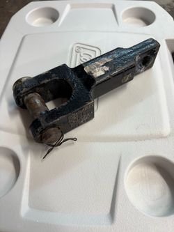 Kenworth tow hook