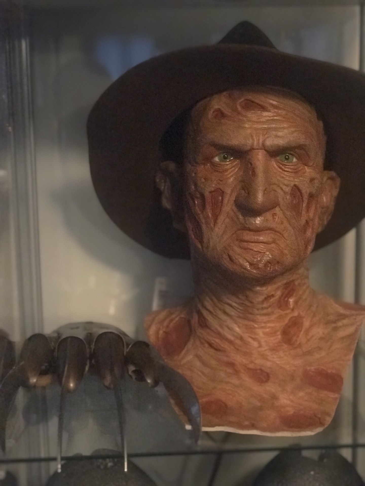 Freddy Krueger nightmare on elm street mask /bust collectors