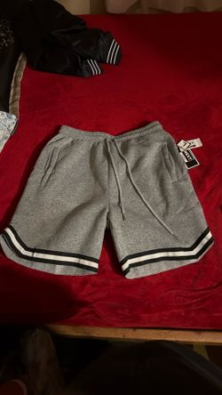 New Shorts With Tag Original Price Is 39.99 Only Selling For 15