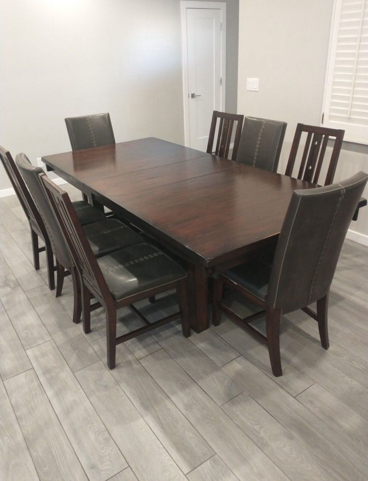 Dining Room Table + Chairs