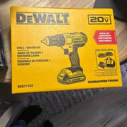 Dewalt DCD771C2 Drill Driver Kit 1/2 In