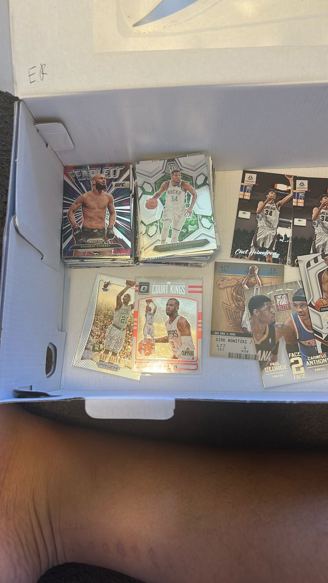 NBA - College - UFC Sport Cards Lot