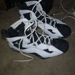 Brand New Jordans White 
