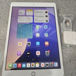 Apple iPad 7th Gen 128GB WiFi 10.2" -Gold 

