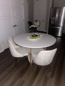 Mesa De Comer Con Dos Sillas