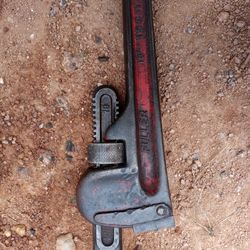 Pipe Wrench