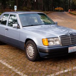 1993 Mercedes-Benz 300