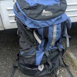 GREGORY WHITNEY Internal Frame Hiking Backpack. Blue, Black and Grey. 
