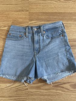 Levi’s Shorts 