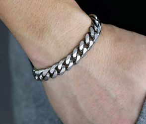 🔥New! Men’s Cuban Link Bracelet