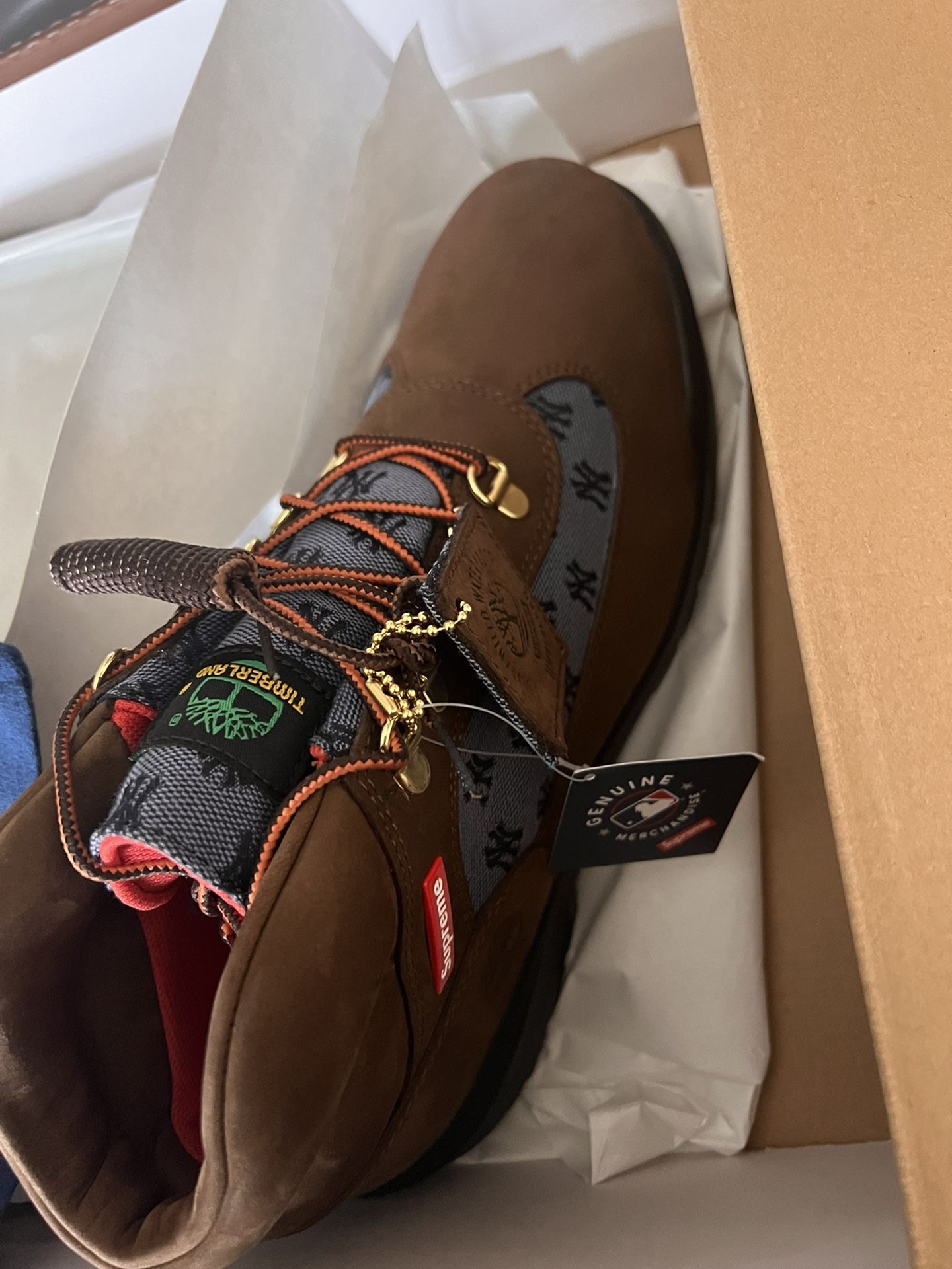 Supreme New York Yankees Timberland Boots