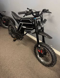 GT73 Electric Bike – New