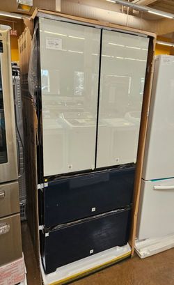4 door refrigerator Samsung Bespoke 32 inch wide