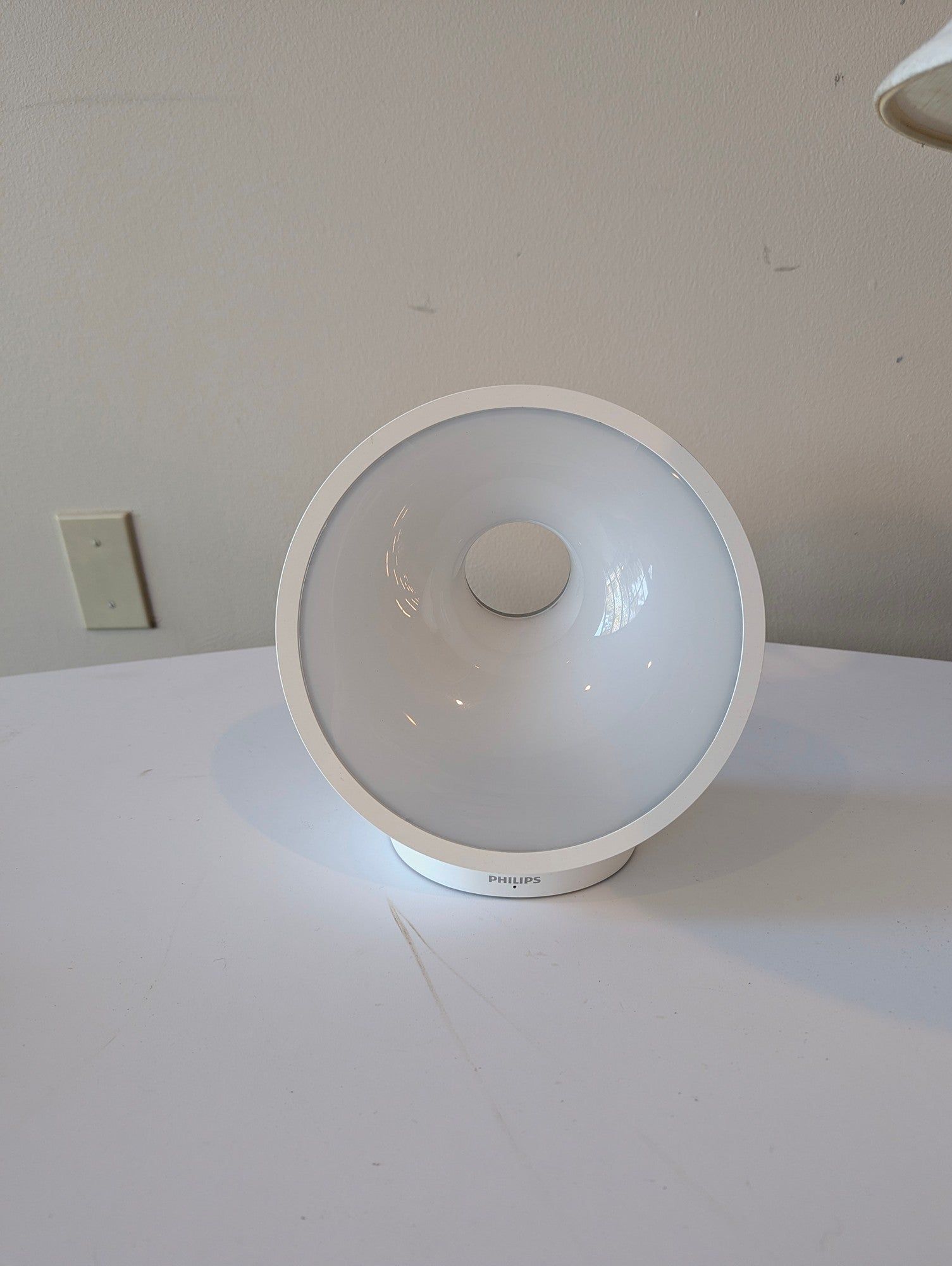 Modern Philips White Table Lamp