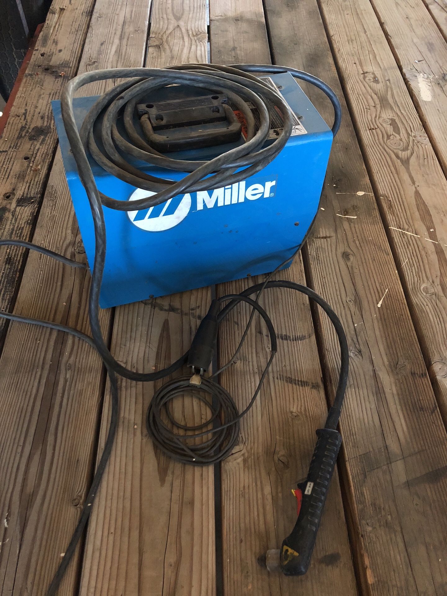 Miller Spectrum Thunder Plasma Cutter w/ Air Compressor