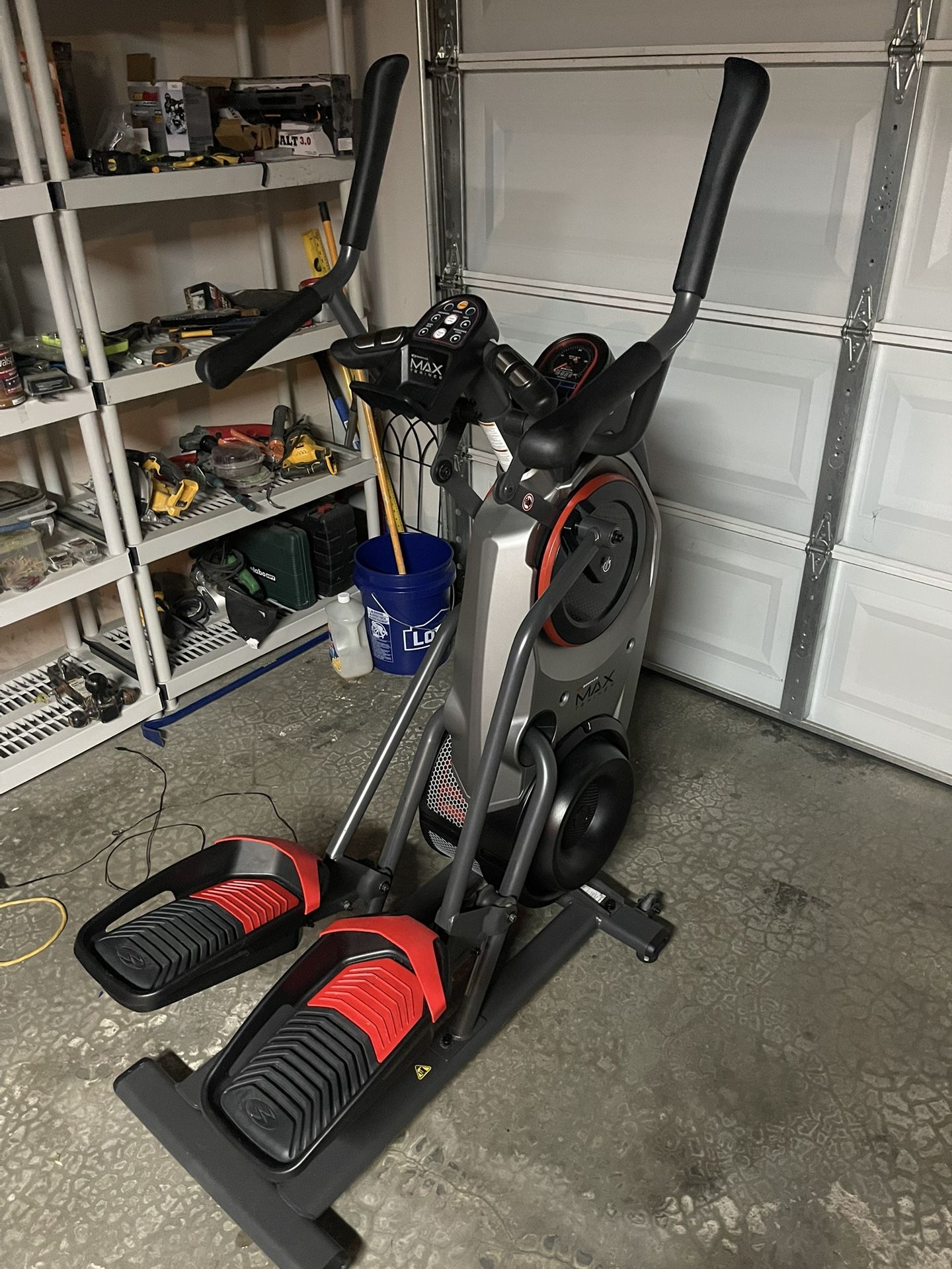 Bowflex M5 Elliptical 