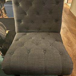 Tufted Sofa Chair